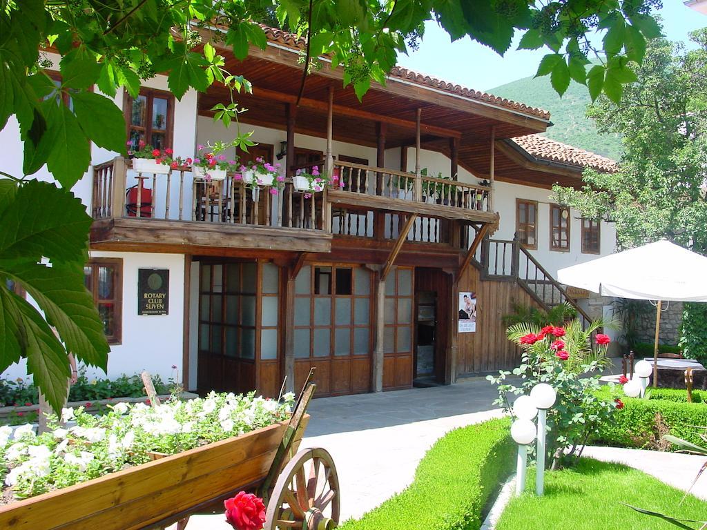 National Palace Wine & Spa Hotel Sliven Exterior photo