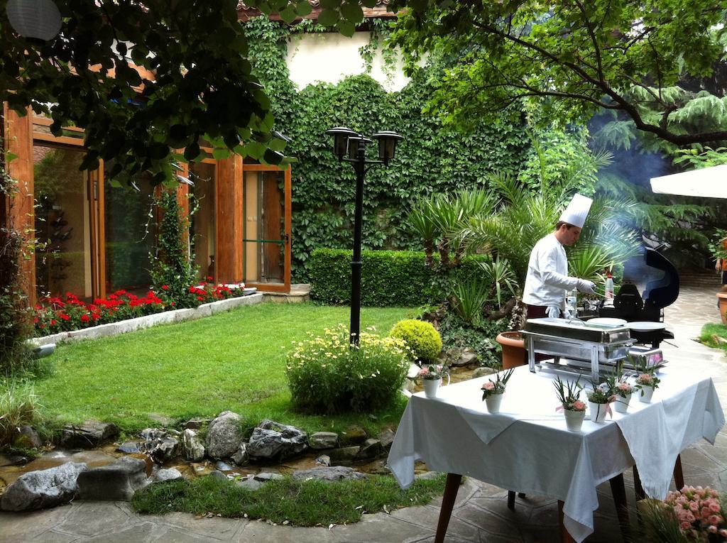 National Palace Wine & Spa Hotel Sliven Exterior photo