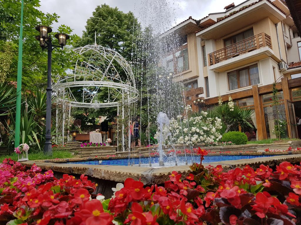 National Palace Wine & Spa Hotel Sliven Exterior photo